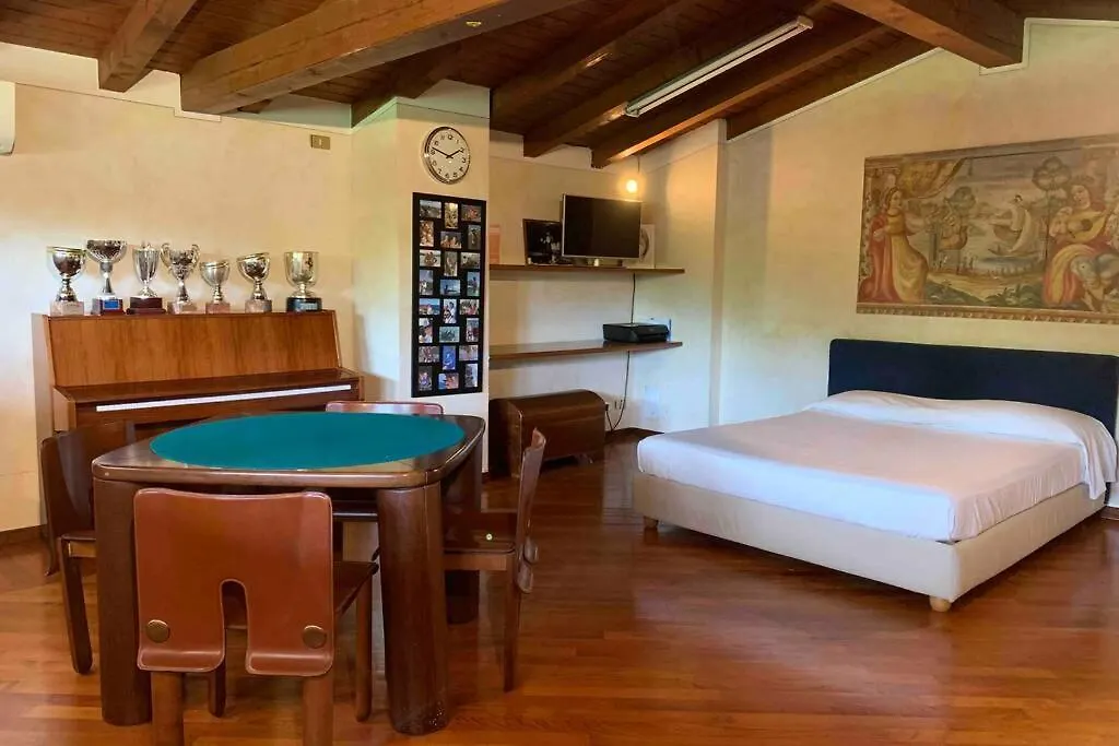Villa Paradiso Nel Verde Ponte San Marco 0*,  إيطاليا