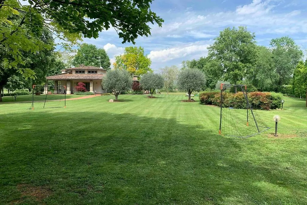 Villa Paradiso Nel Verde Ponte San Marco 0*,  إيطاليا