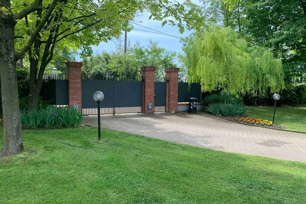 Villa Paradiso Nel Verde Ponte San Marco 0*,  إيطاليا
